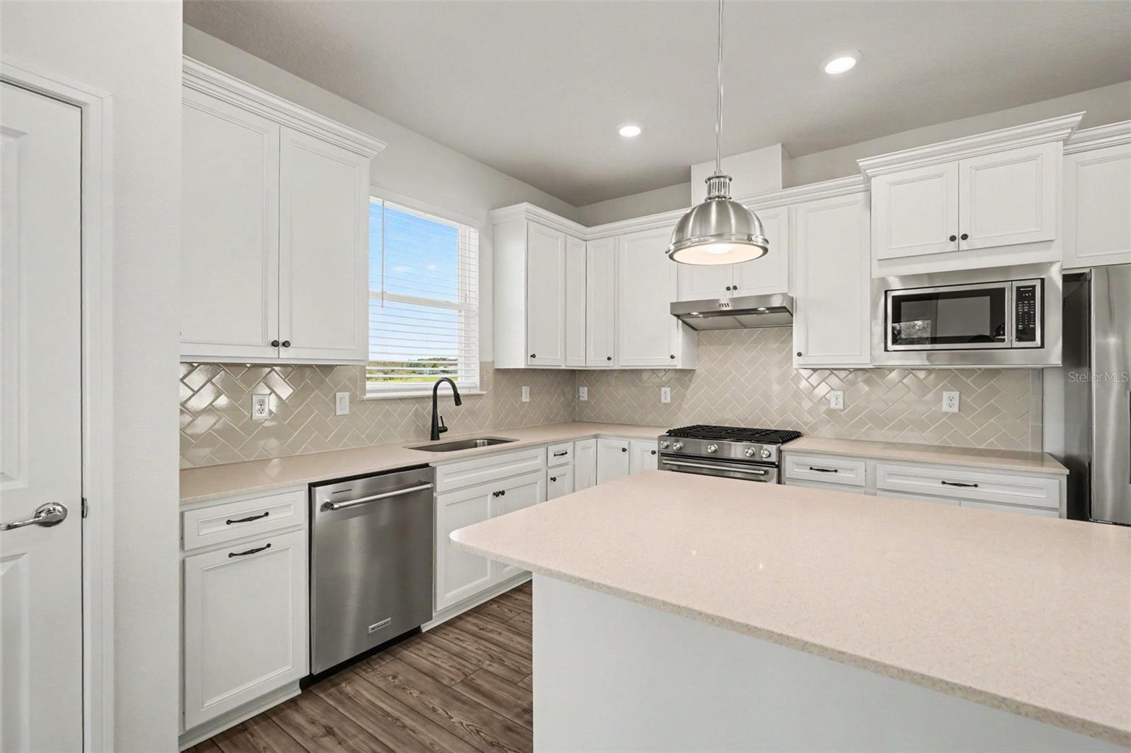5702 BAY TIDE COURT, Land O Lakes, FL 34638