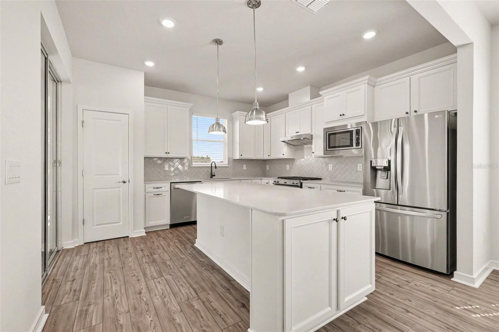5702 BAY TIDE COURT, Land O Lakes, FL 34638