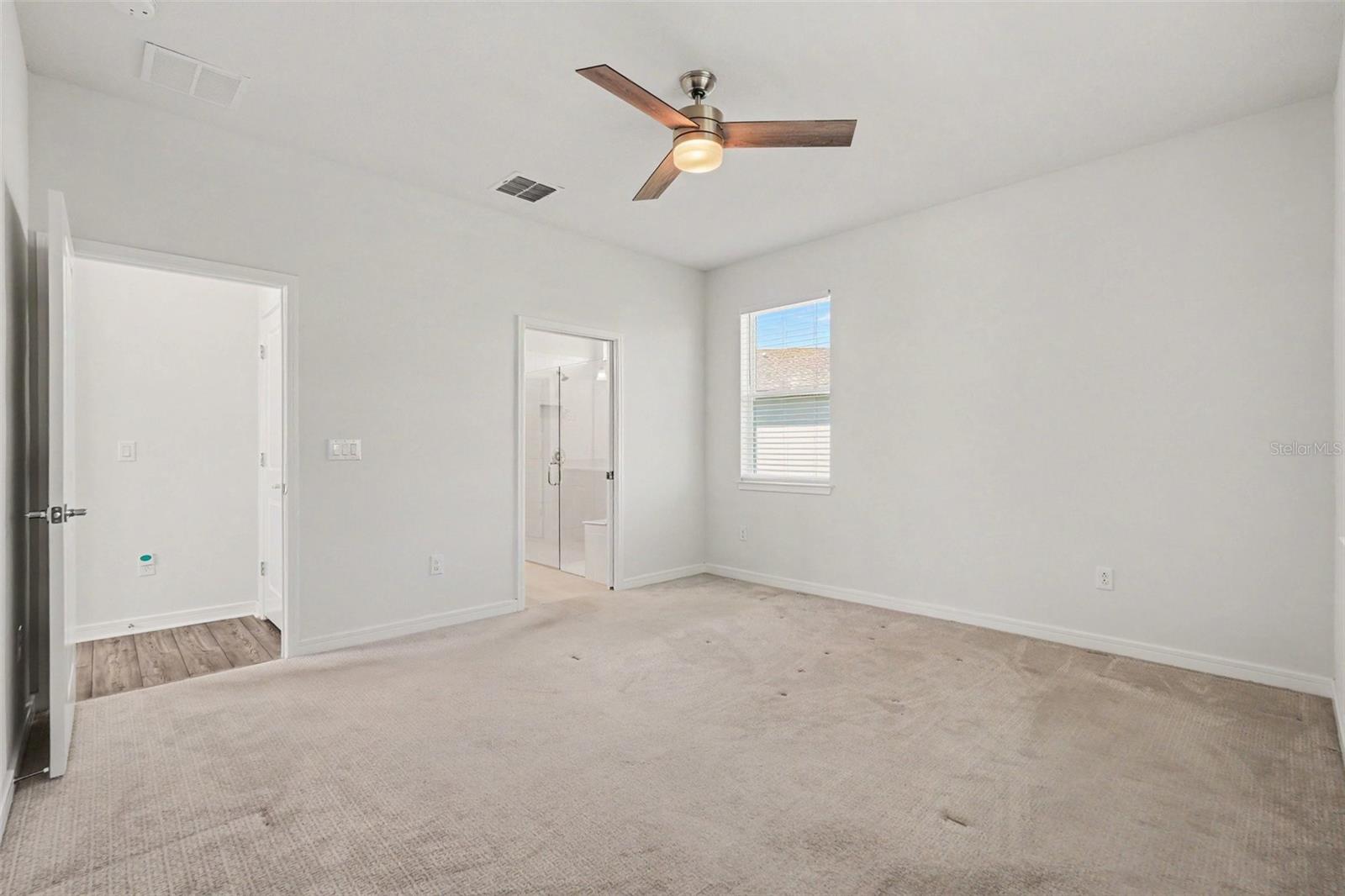 5702 BAY TIDE COURT, Land O Lakes, FL 34638