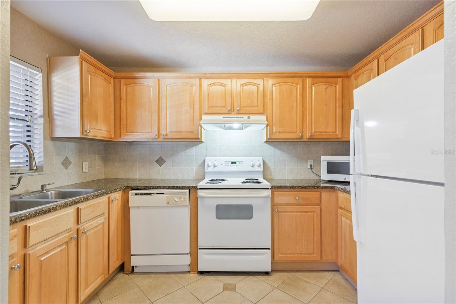 6150 GULFPORT BOULEVARD S, #202, Gulfport, FL 33707 6150 GULFPORT BOULEVARD S, #202, Gulfport, FL 33707