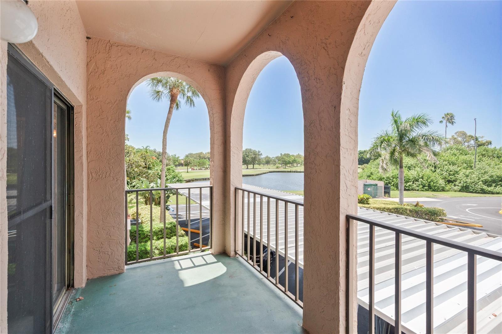 6150 GULFPORT BOULEVARD S, #202, Gulfport, FL 33707