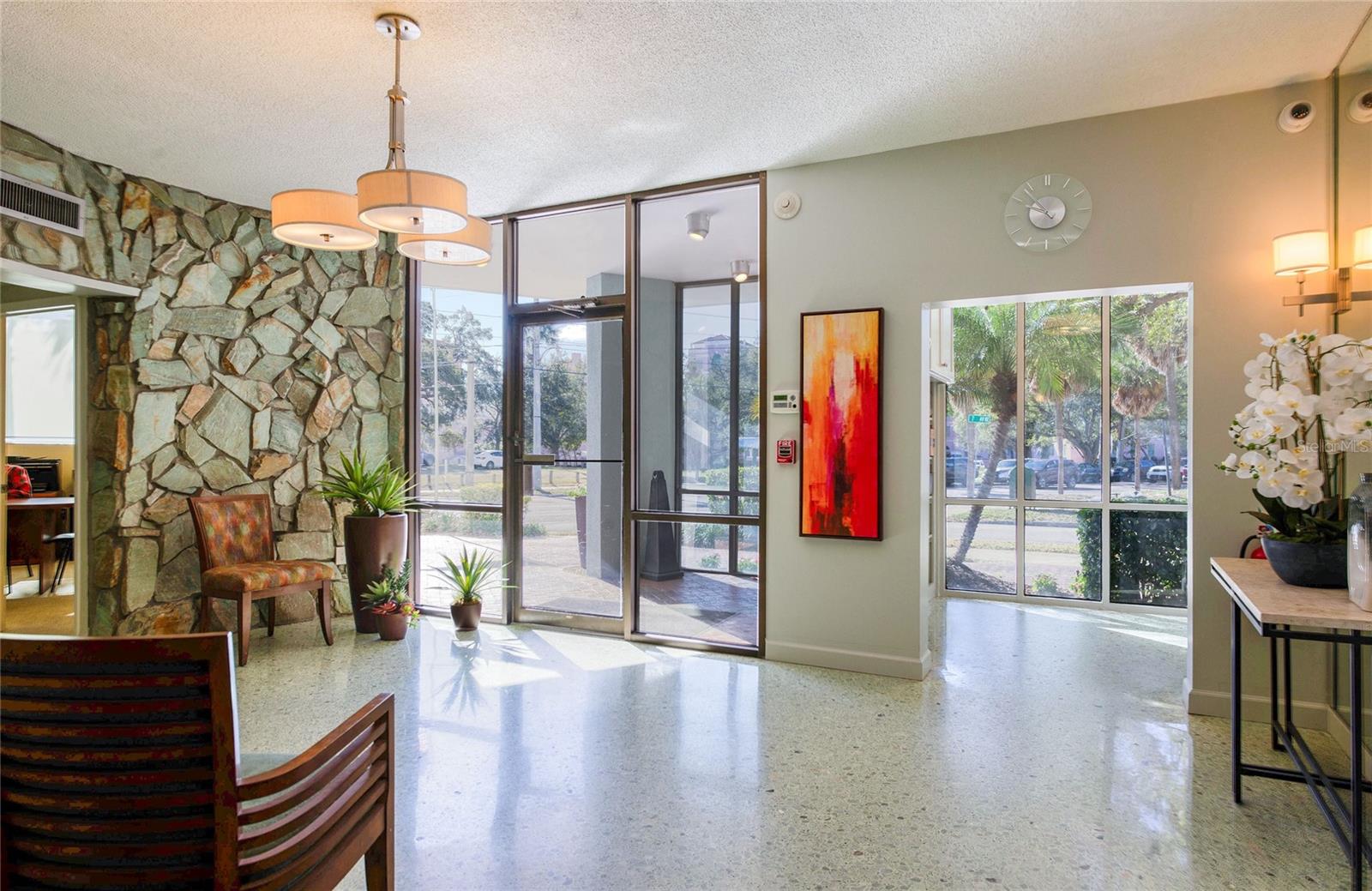 700 BEACH DRIVE NE, #701, St Petersburg, FL 33701