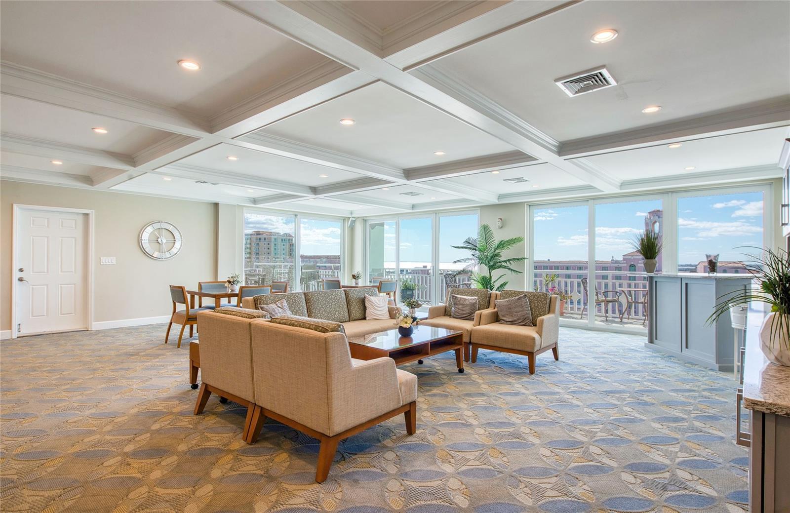 700 BEACH DRIVE NE, #701, St Petersburg, FL 33701