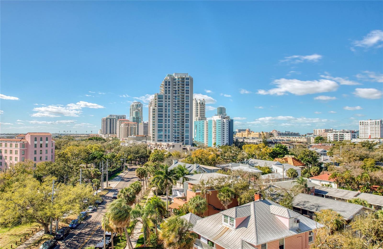 700 BEACH DRIVE NE, #701, St Petersburg, FL 33701