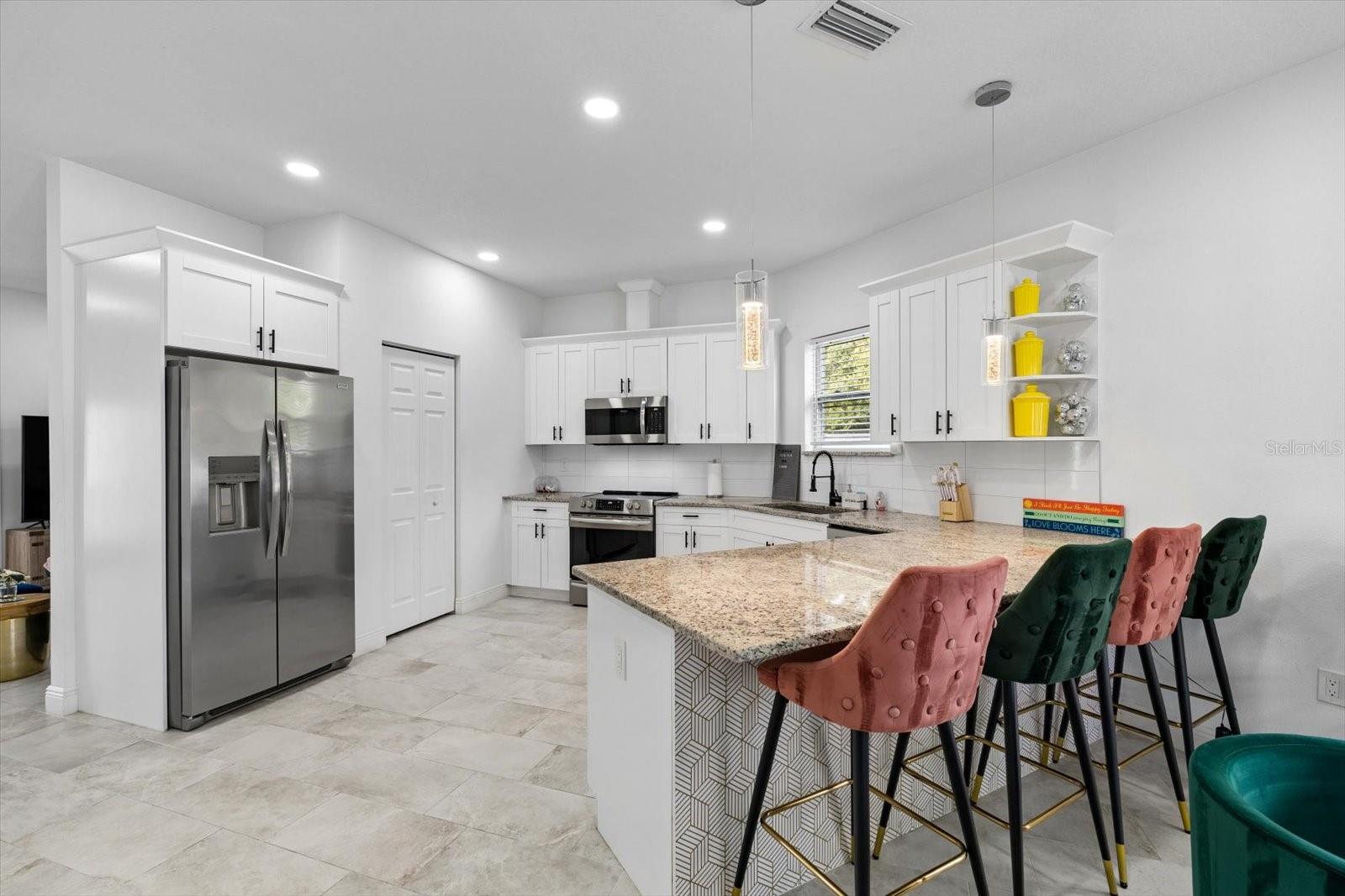 7911 N PACKWOOD AVENUE, Tampa, FL 33604
