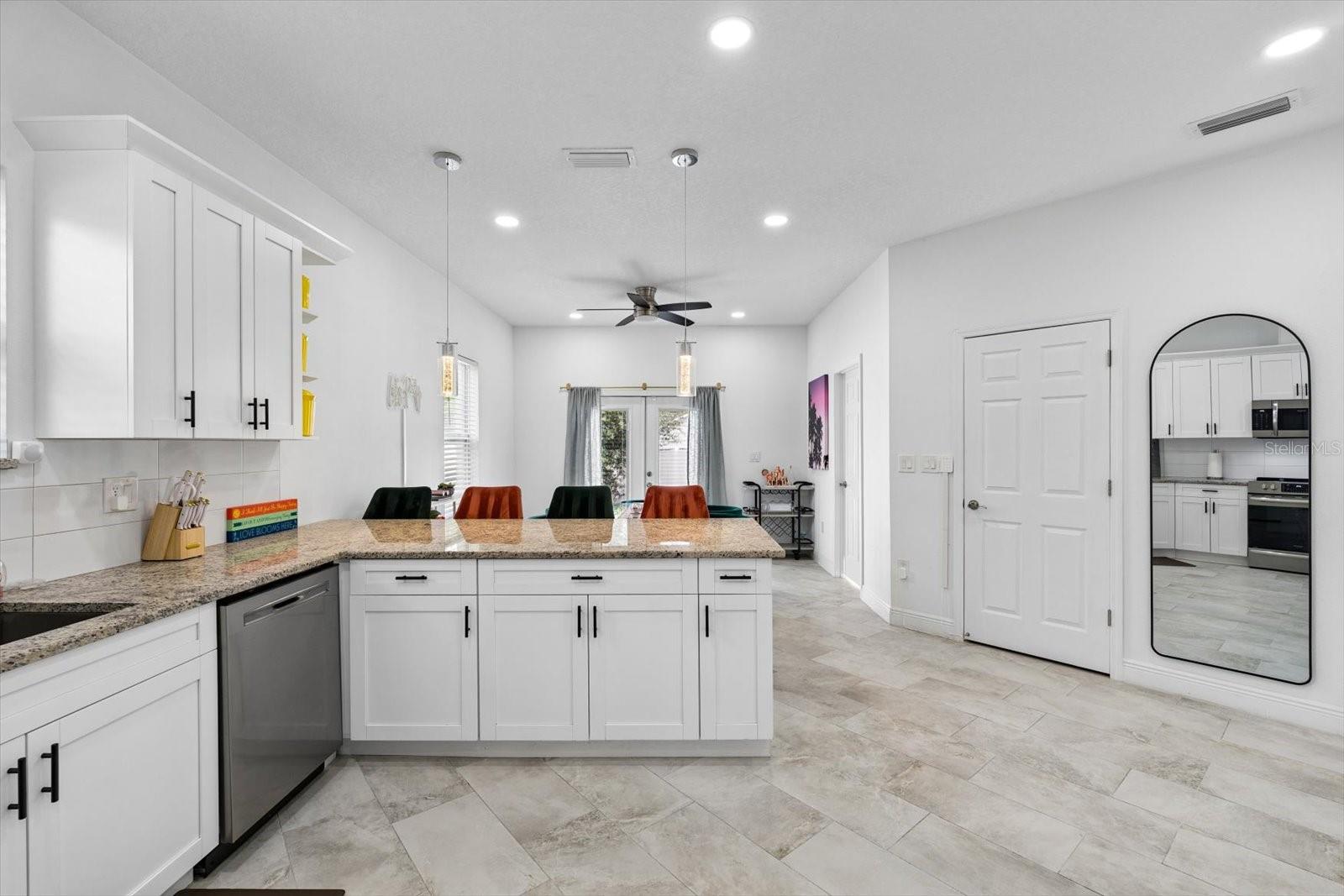 7911 N PACKWOOD AVENUE, Tampa, FL 33604