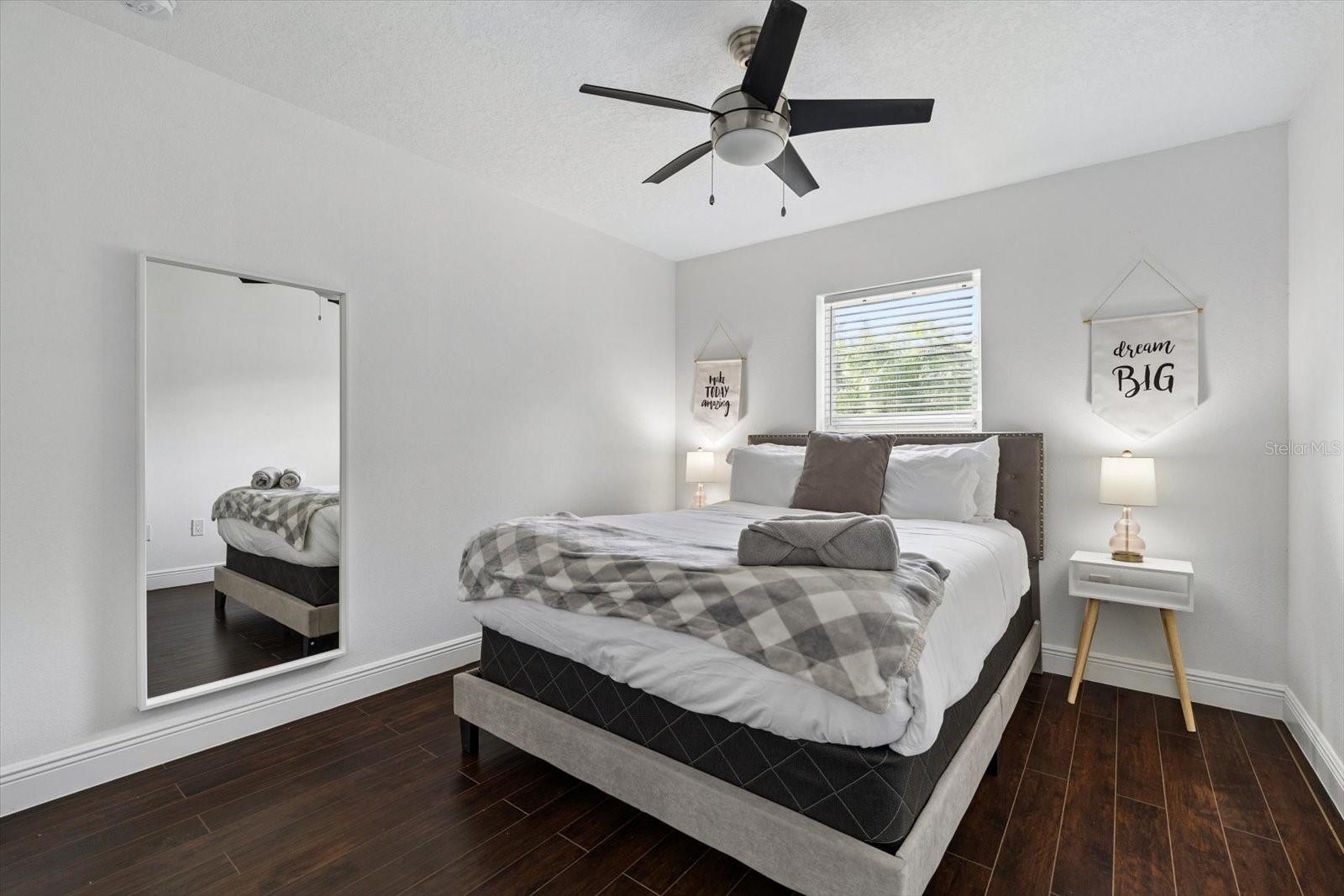 7911 N PACKWOOD AVENUE, Tampa, FL 33604