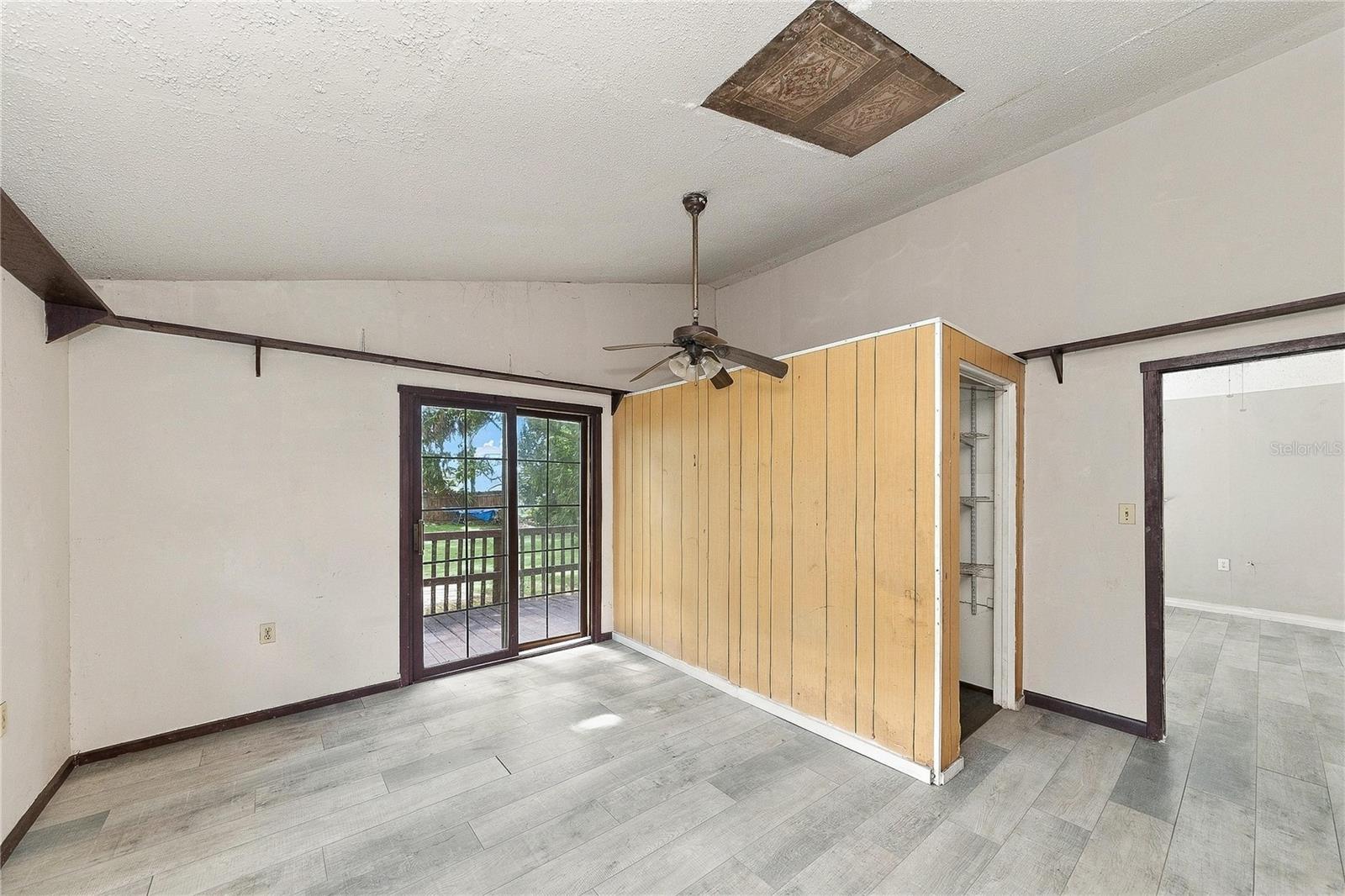 1103 36TH AVENUE W, Bradenton, FL 34205