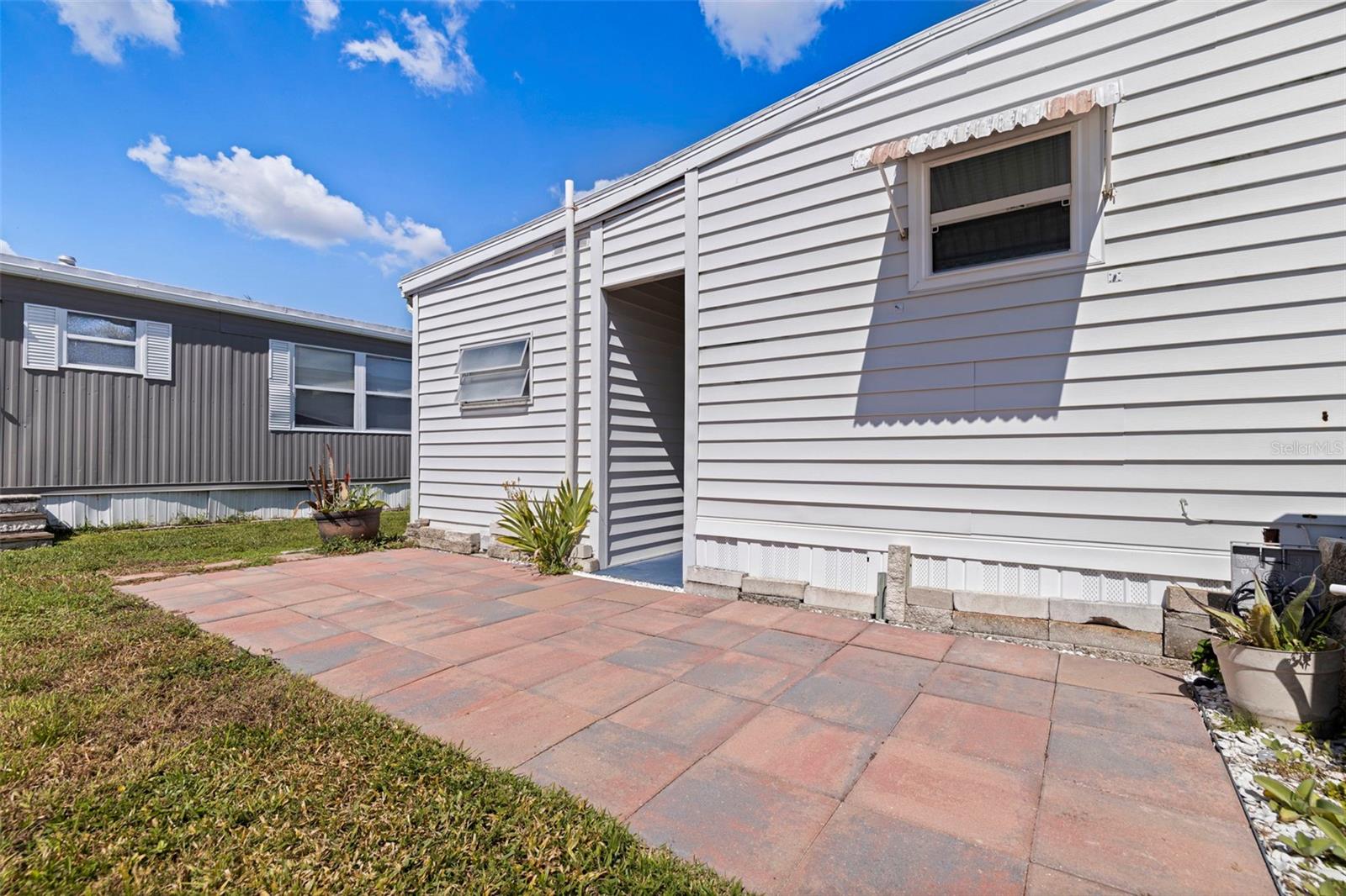 678 MOUNT MADISON AVENUE NE, #661, St Petersburg, FL 33702