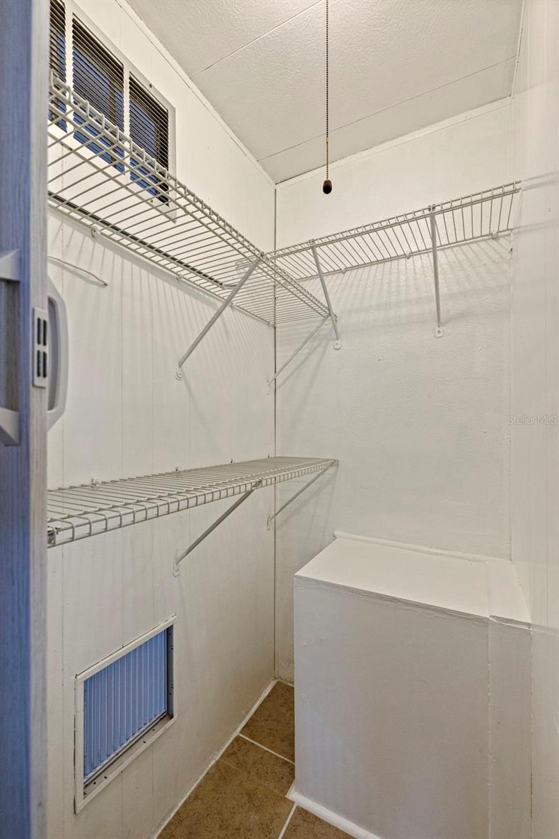678 MOUNT MADISON AVENUE NE, #661, St Petersburg, FL 33702