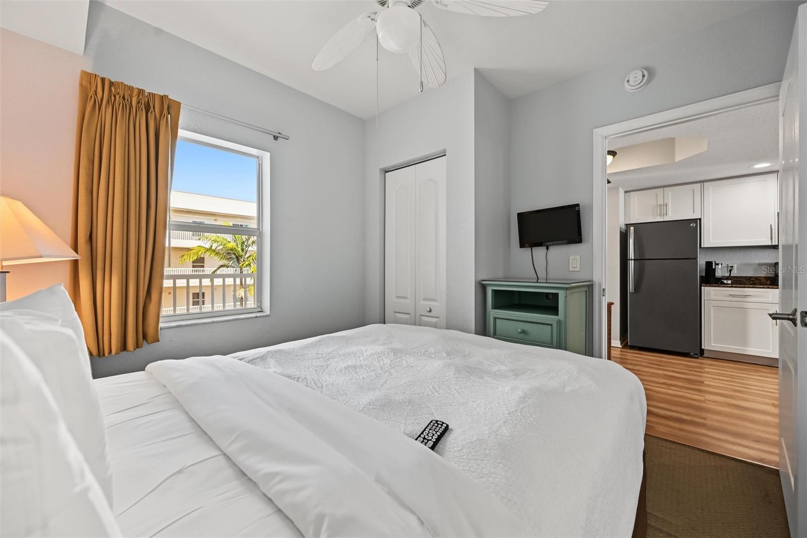 12000 GULF BOULEVARD, #513S, Treasure Island, FL 33706