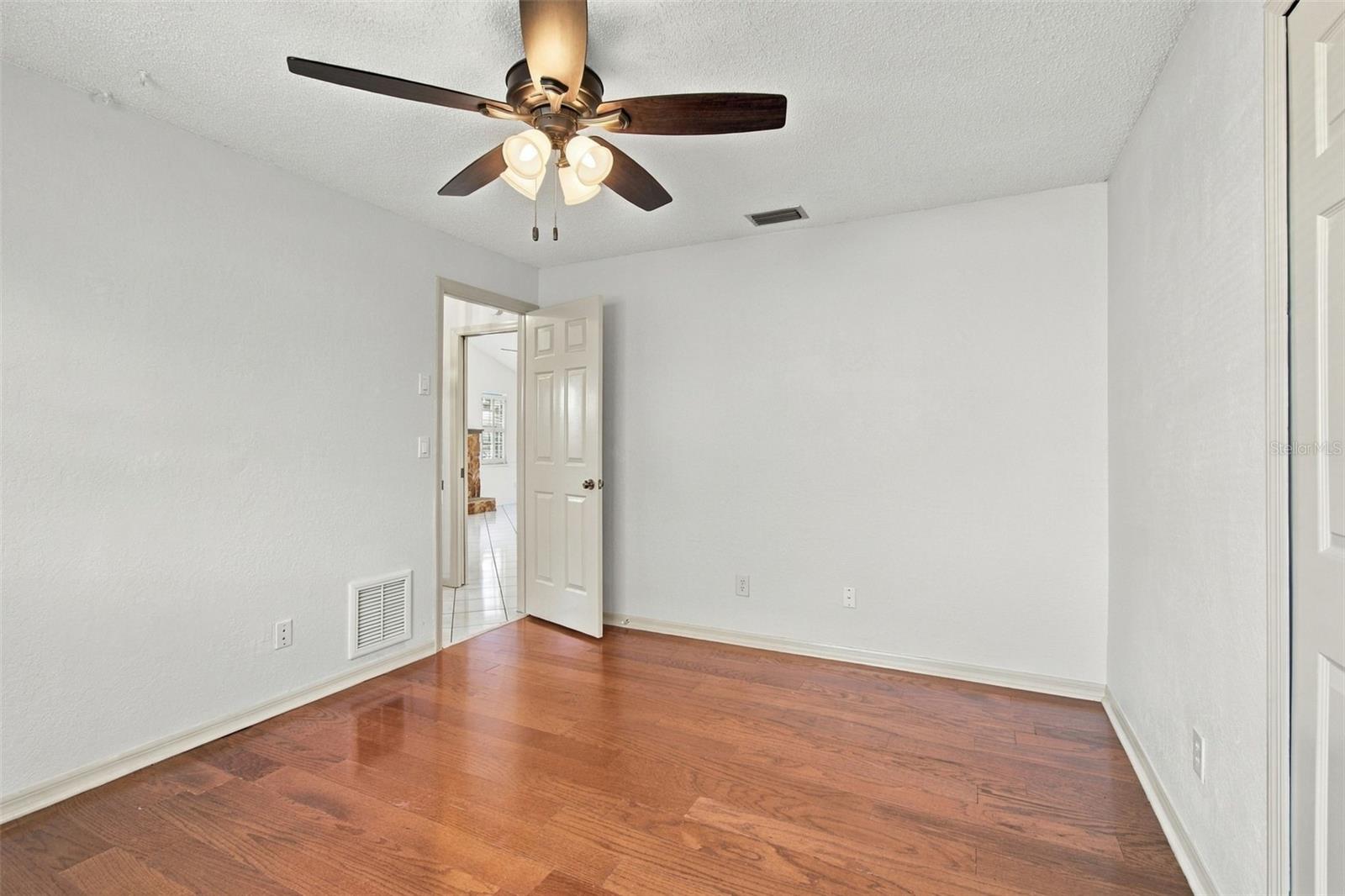 10843 HARBORSIDE DRIVE, Largo, FL 33773