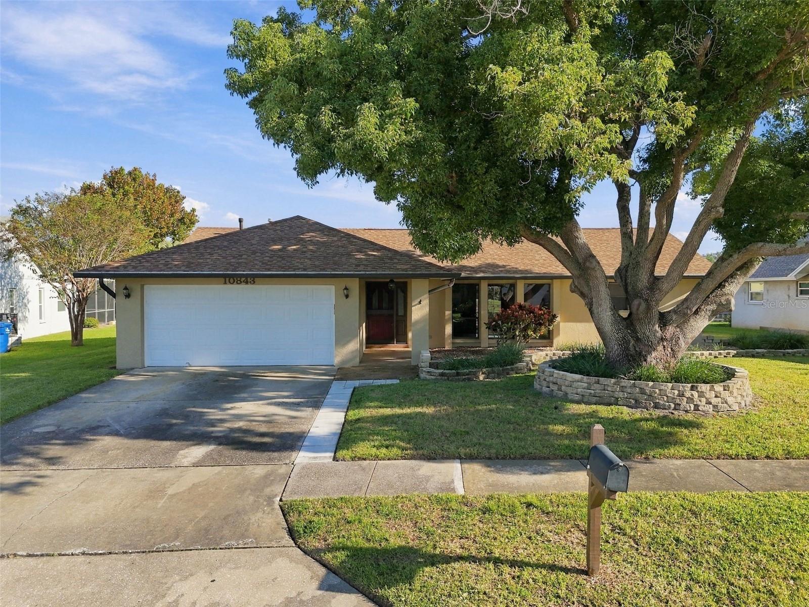 10843 HARBORSIDE DRIVE, Largo, FL 33773