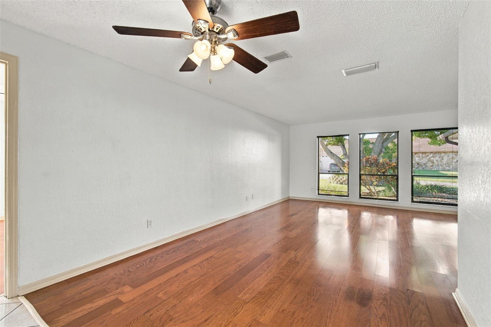 10843 HARBORSIDE DRIVE, Largo, FL 33773