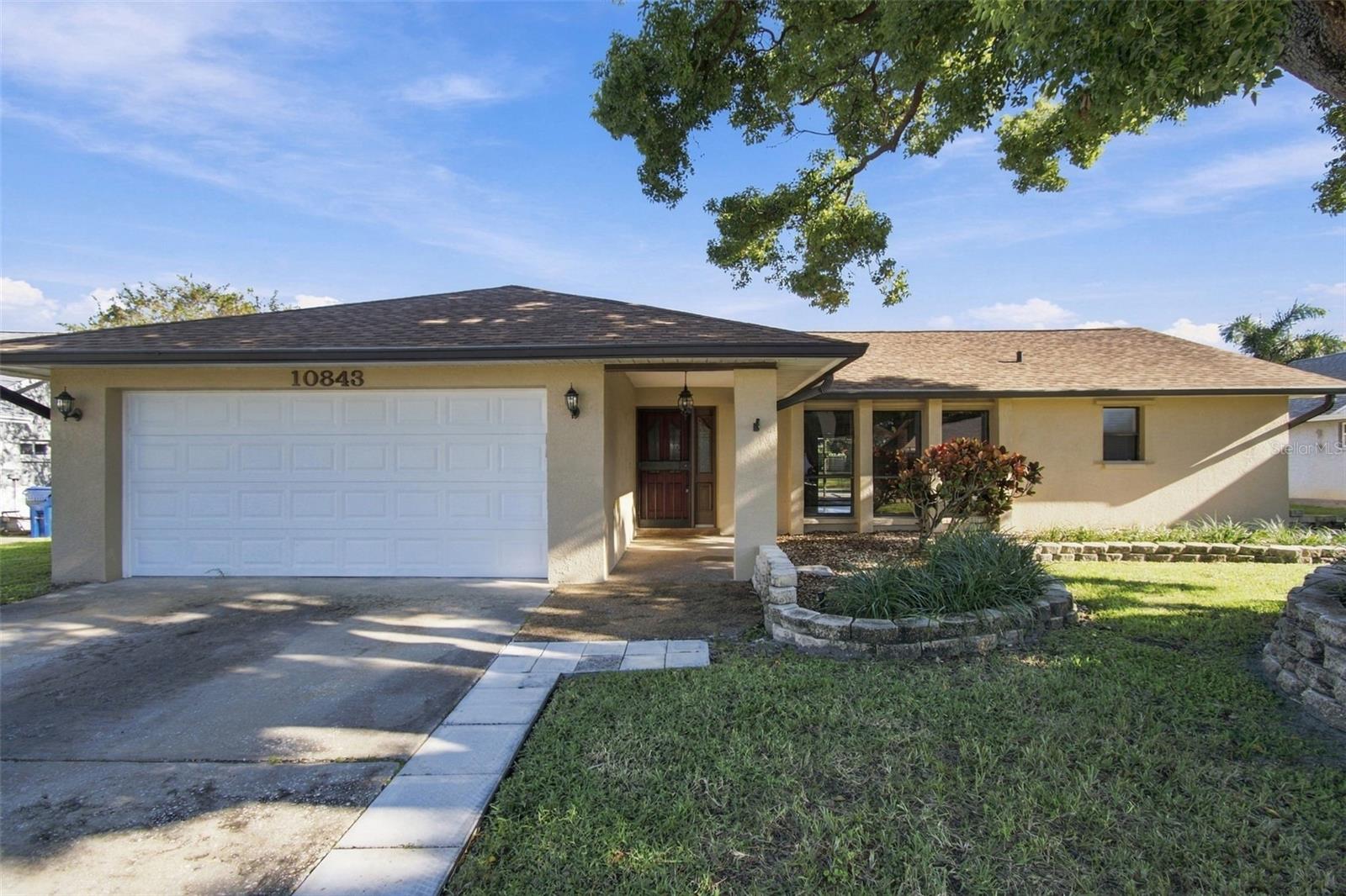10843 HARBORSIDE DRIVE, Largo, FL 33773
