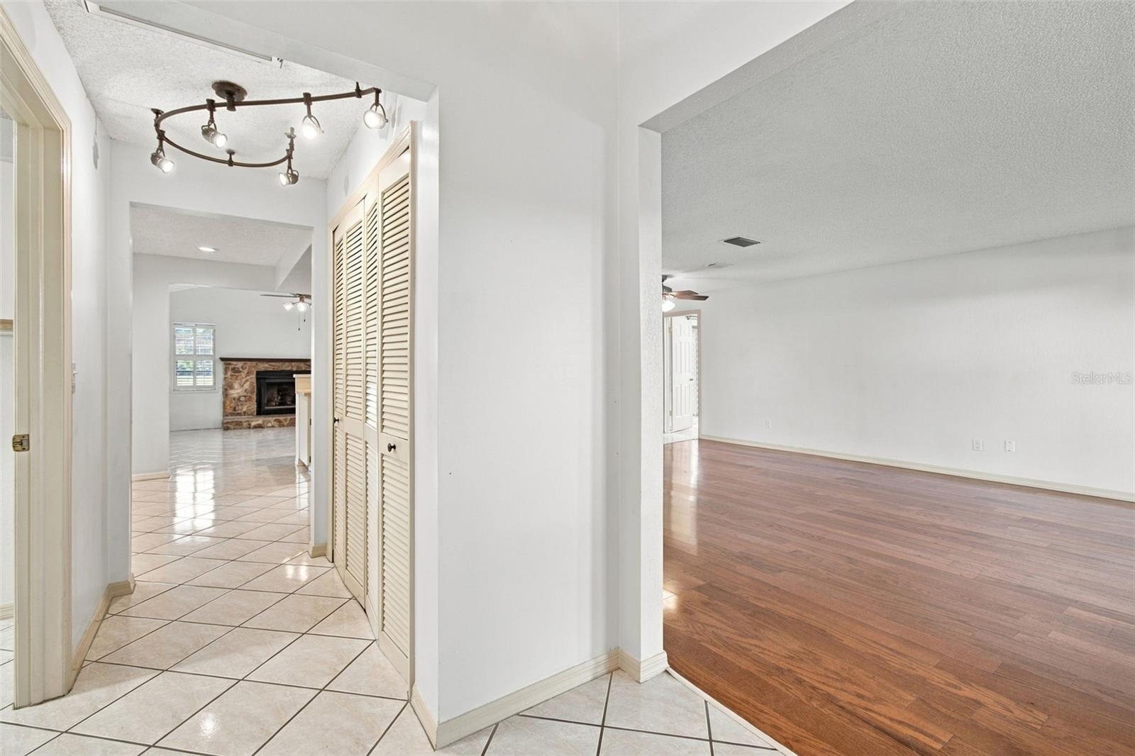10843 HARBORSIDE DRIVE, Largo, FL 33773