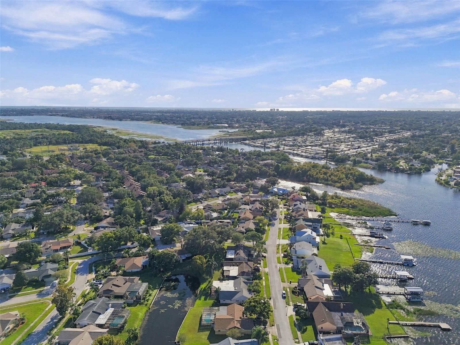 10843 HARBORSIDE DRIVE, Largo, FL 33773