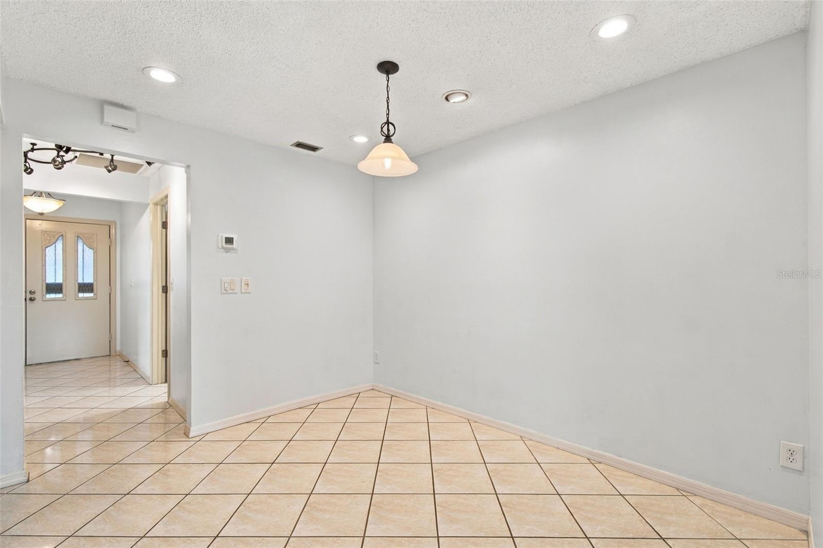 10843 HARBORSIDE DRIVE, Largo, FL 33773