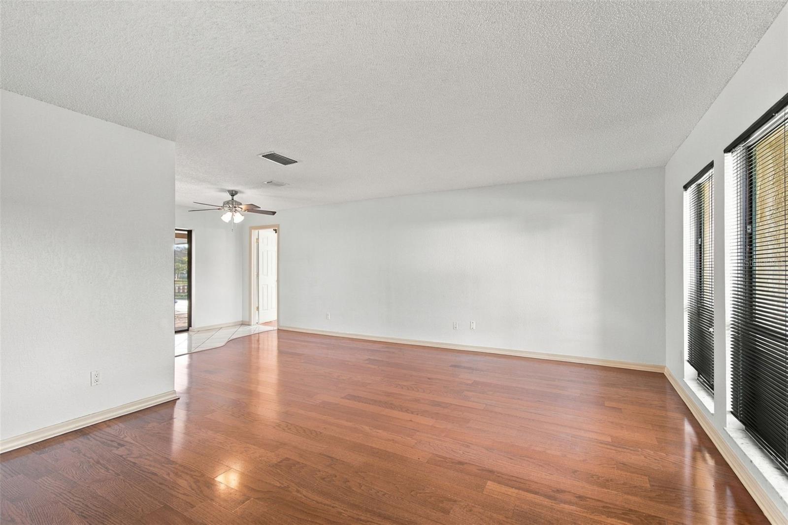 10843 HARBORSIDE DRIVE, Largo, FL 33773