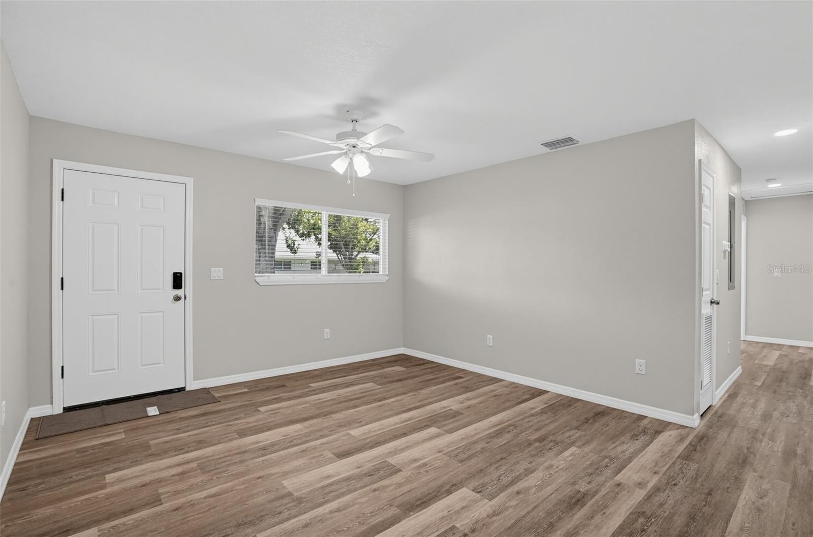2820 21ST STREET W, Bradenton, FL 34205