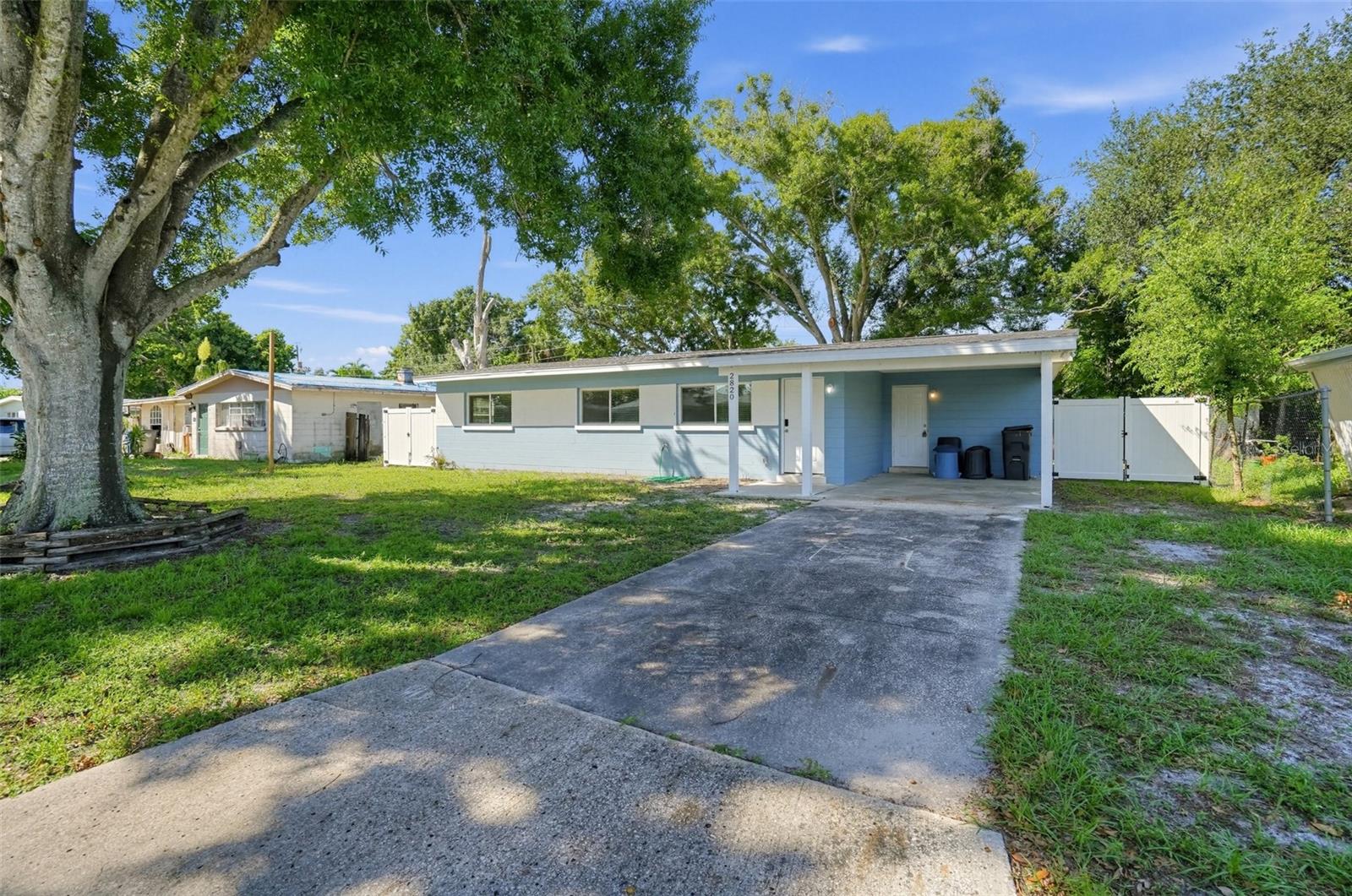 2820 21ST STREET W, Bradenton, FL 34205 2820 21ST STREET W, Bradenton, FL 34205