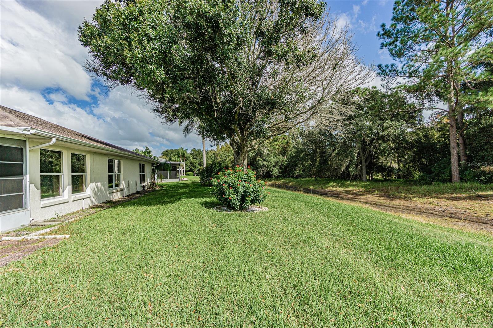 10704 MOSHIE LANE, San Antonio, FL 33576