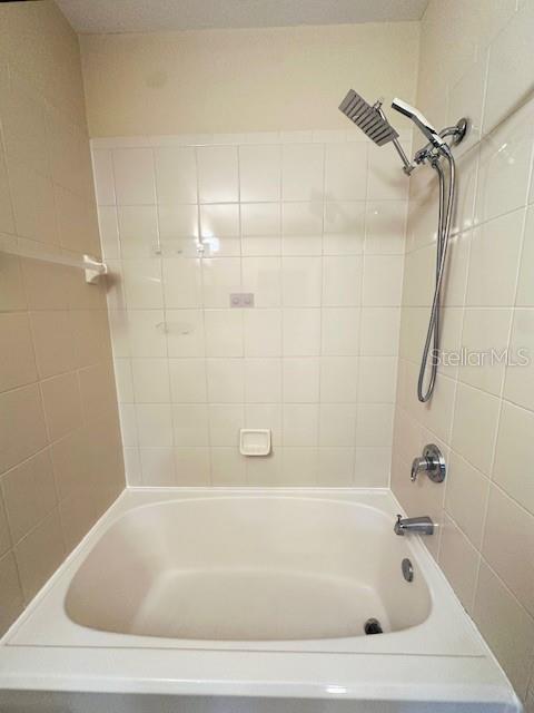 10203 COURTNEY PALMS BOULEVARD, #202, Tampa, FL 33619