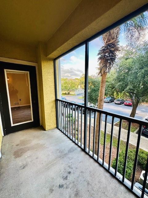 10203 COURTNEY PALMS BOULEVARD, #202, Tampa, FL 33619