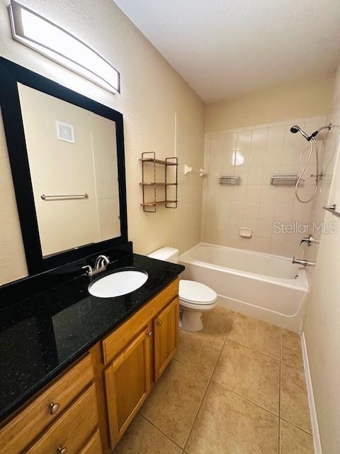 10203 COURTNEY PALMS BOULEVARD, #202, Tampa, FL 33619