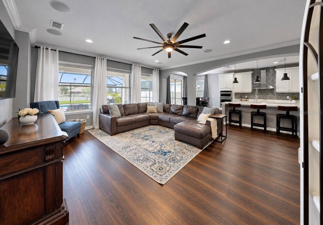 FAMILY ROOM