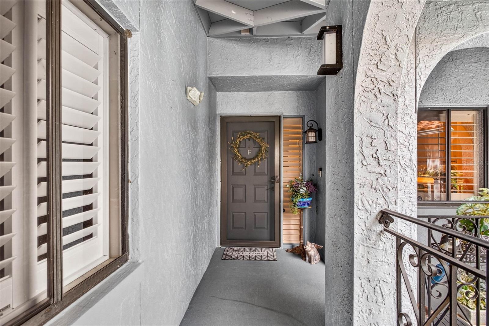 6326 GRAND BAHAMA CIRCLE, #F, Tampa, FL 33615