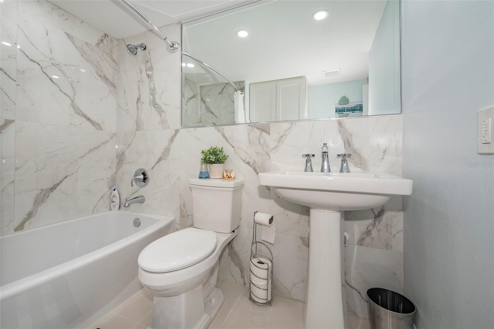 675 S GULFVIEW BOULEVARD, #704, Clearwater, FL 33767