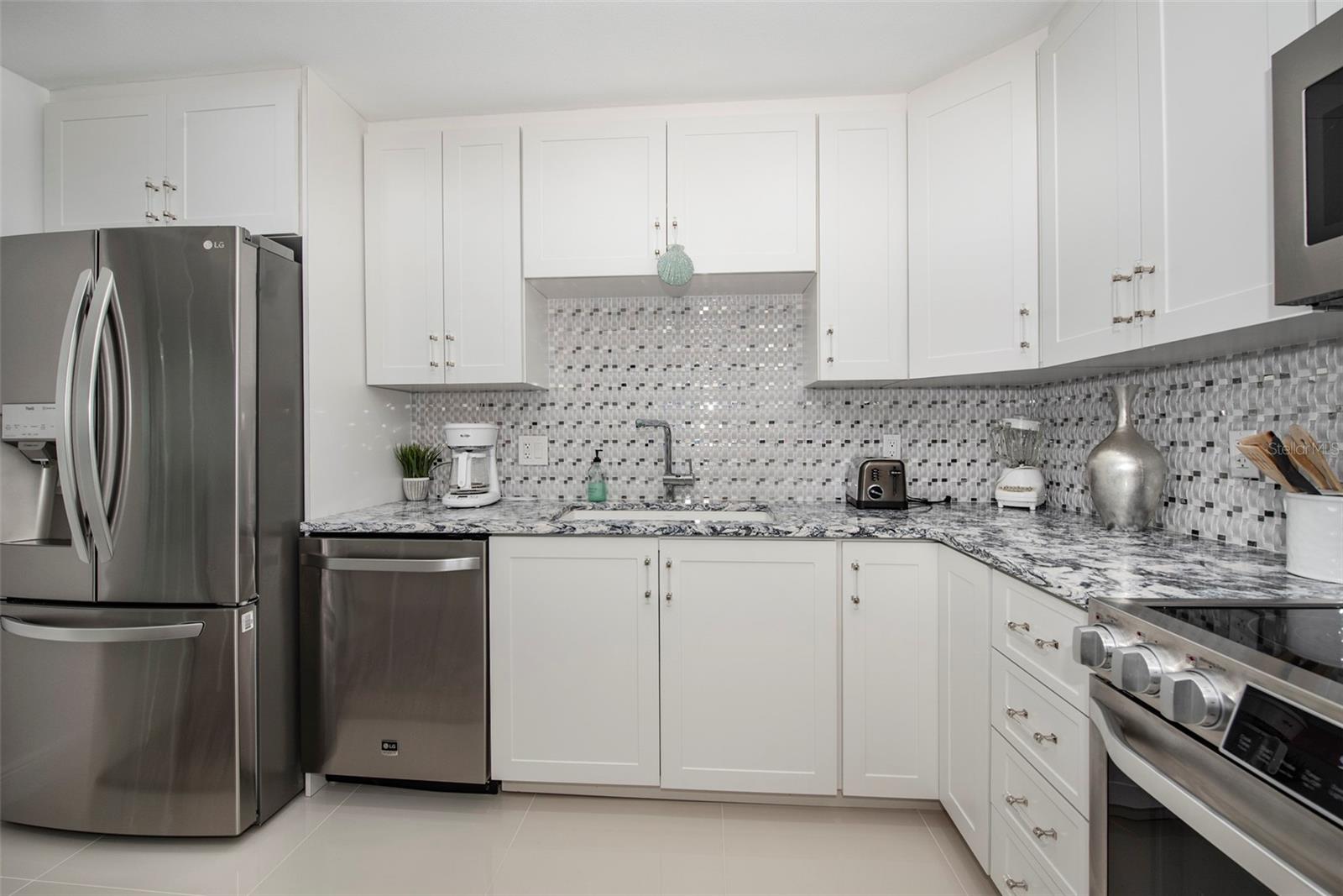 675 S GULFVIEW BOULEVARD, #704, Clearwater, FL 33767 675 S GULFVIEW BOULEVARD, #704, Clearwater, FL 33767