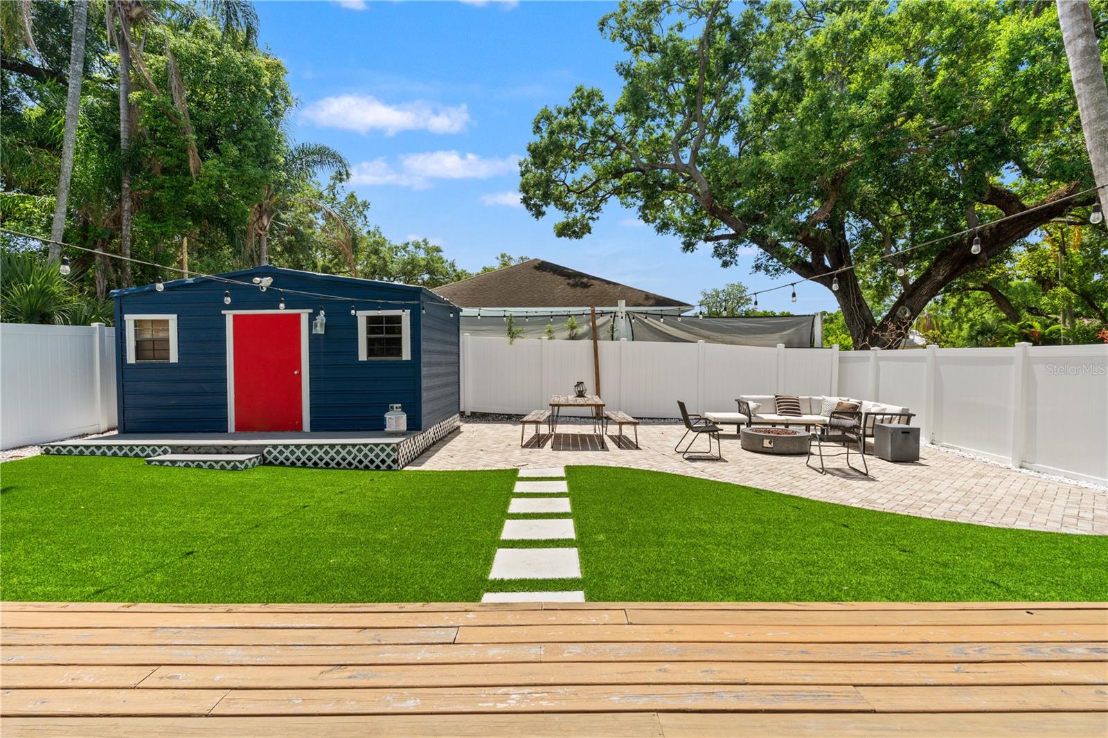 Backyard with shed & turf