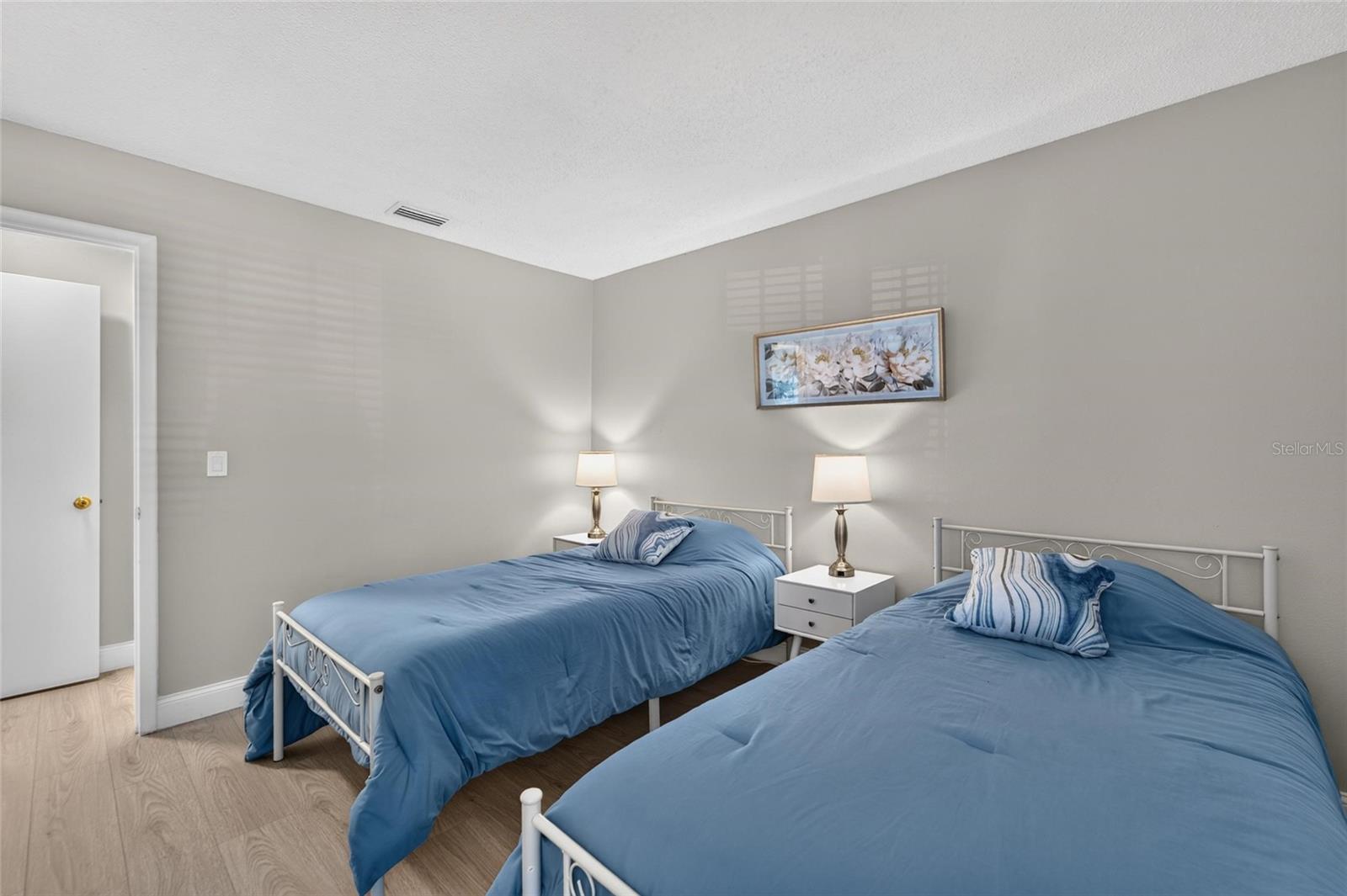 16216 RAMBLING VINE DRIVE W, Tampa, FL 33624