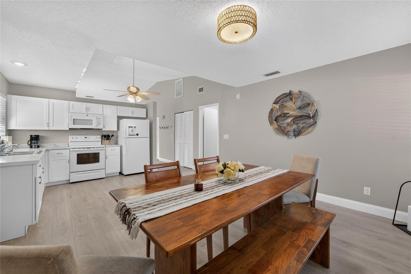 16216 RAMBLING VINE DRIVE W, Tampa, FL 33624