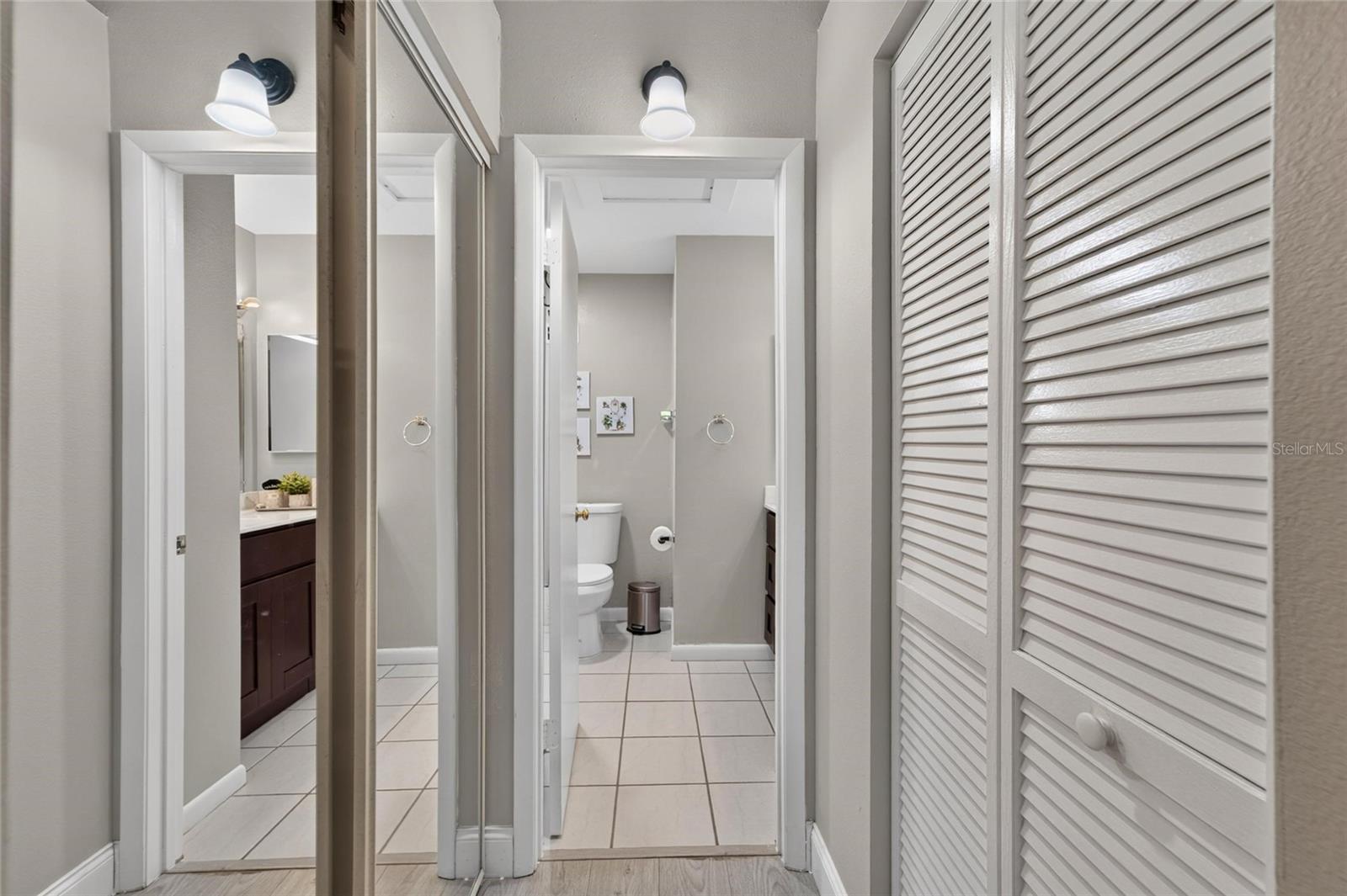 16216 RAMBLING VINE DRIVE W, Tampa, FL 33624