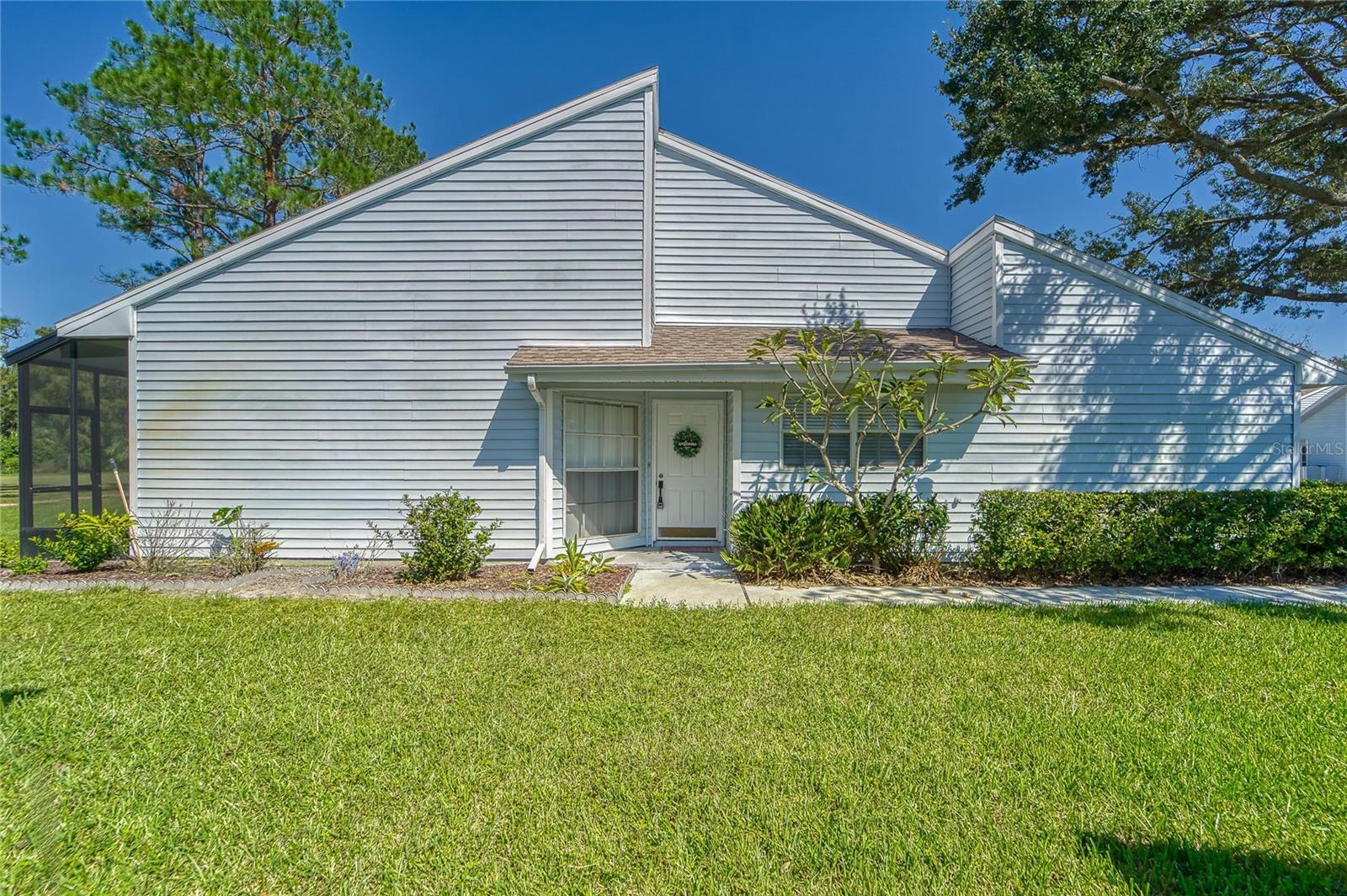 16216 RAMBLING VINE DRIVE W, Tampa, FL 33624