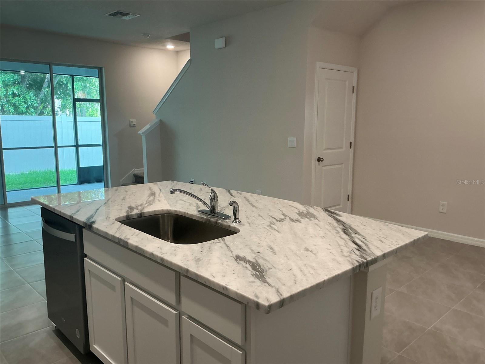 11961 HAMILTON AVENUE, Largo, FL 33774