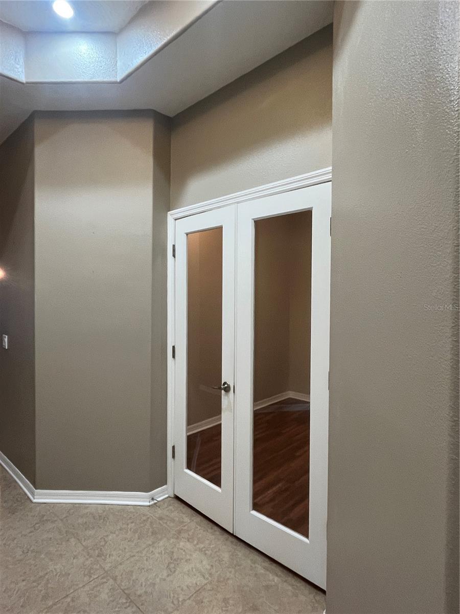 1040 ORCA COURT, Holiday, FL 34691