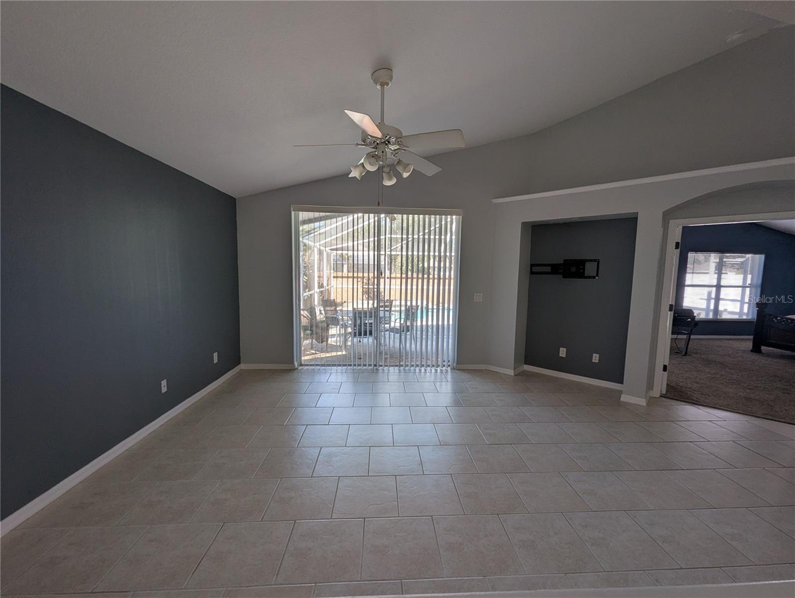 6907 FREEPORT ROAD, Riverview, FL 33578