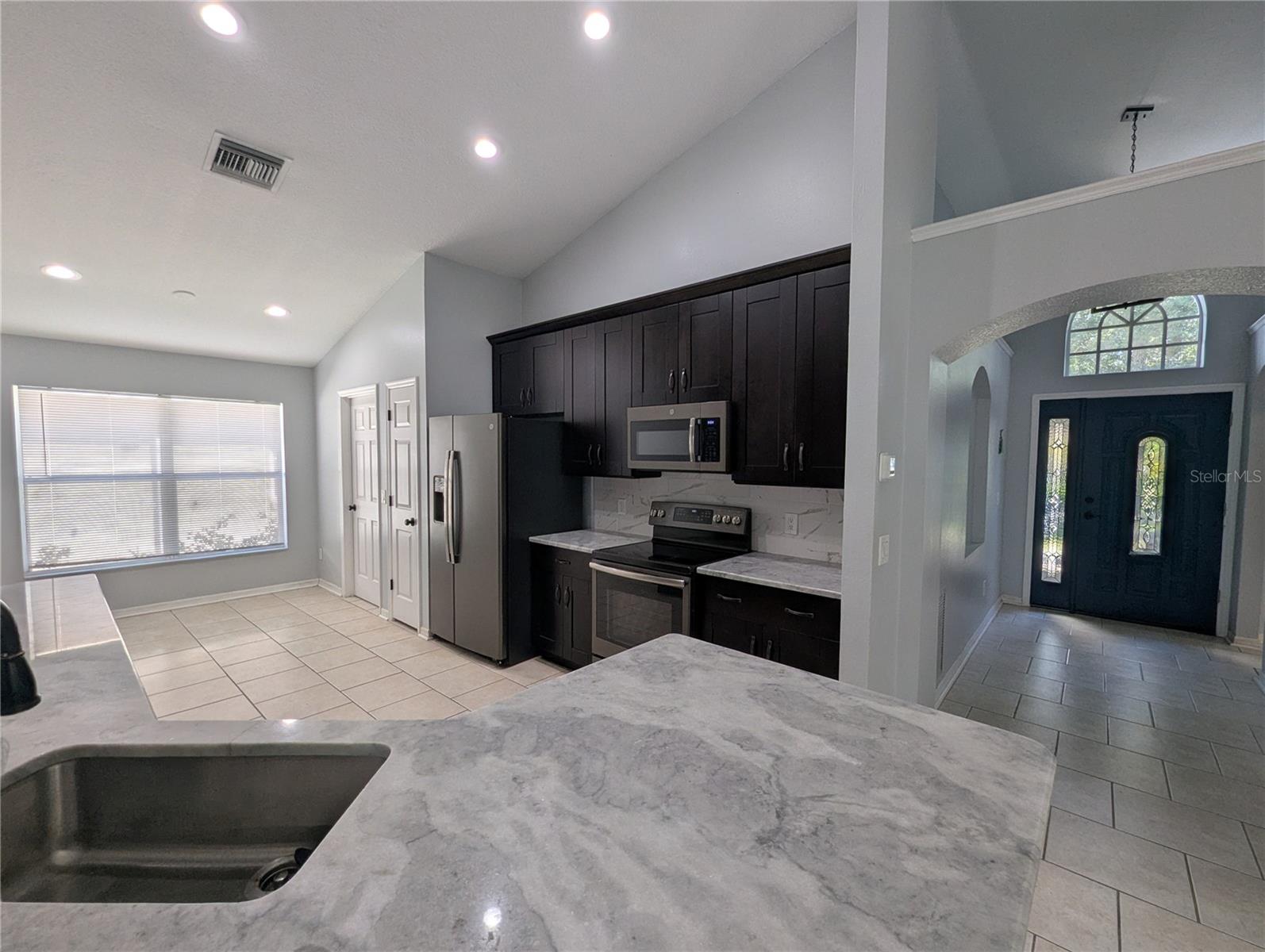 6907 FREEPORT ROAD, Riverview, FL 33578