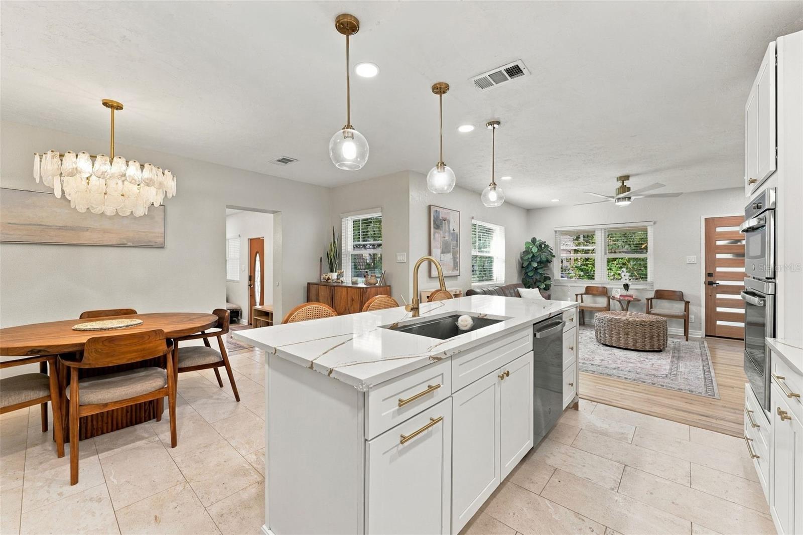 7203 N 13TH STREET, Tampa, FL 33604
