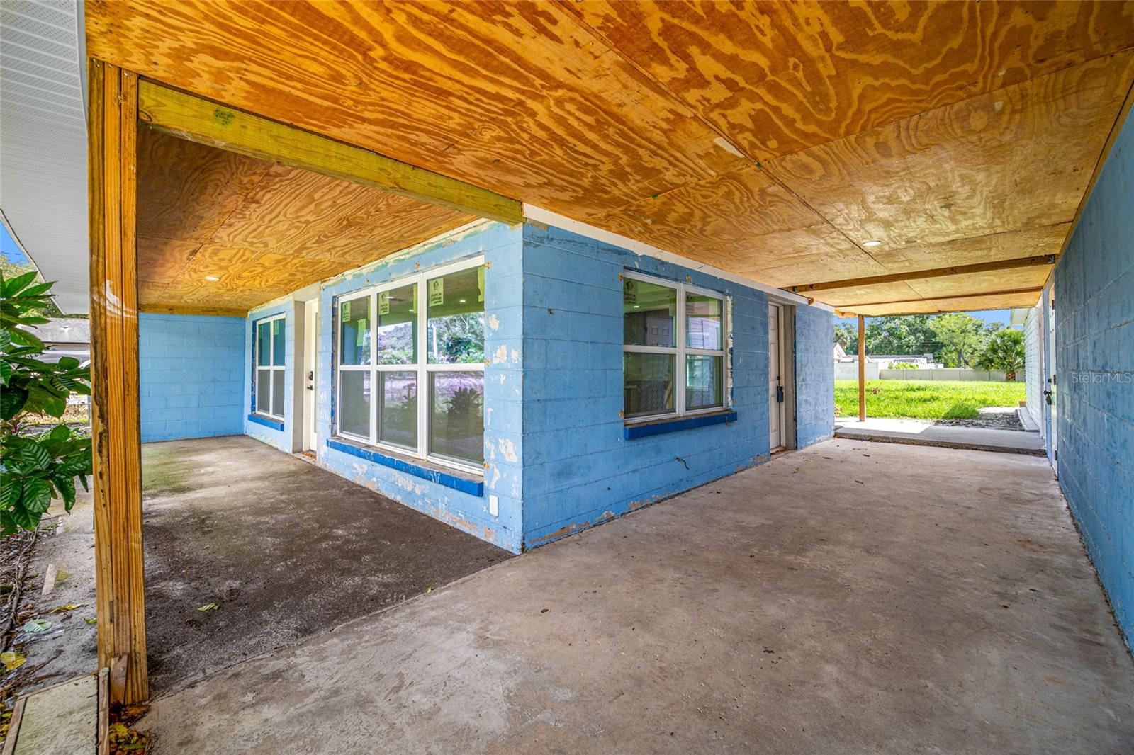 5809 12TH AVENUE S, Tampa, FL 33619 5809 12TH AVENUE S, Tampa, FL 33619