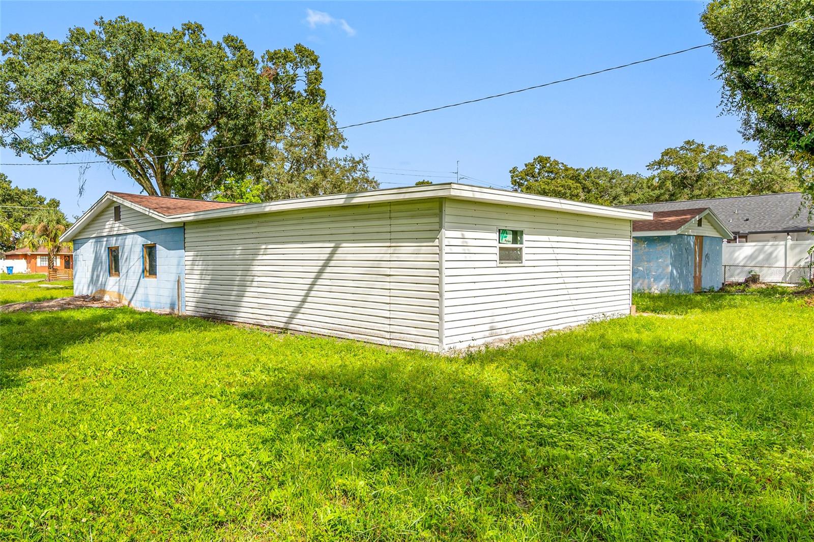 5809 12TH AVENUE S, Tampa, FL 33619 5809 12TH AVENUE S, Tampa, FL 33619