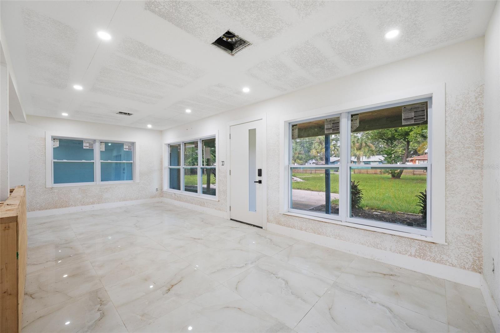 5809 12TH AVENUE S, Tampa, FL 33619