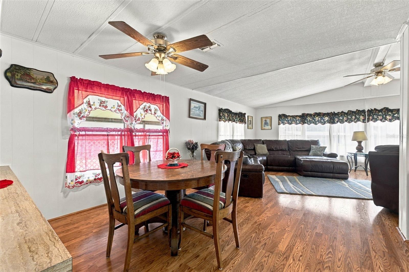 39353 SYCAMORE LANE, Zephyrhills, FL 33542