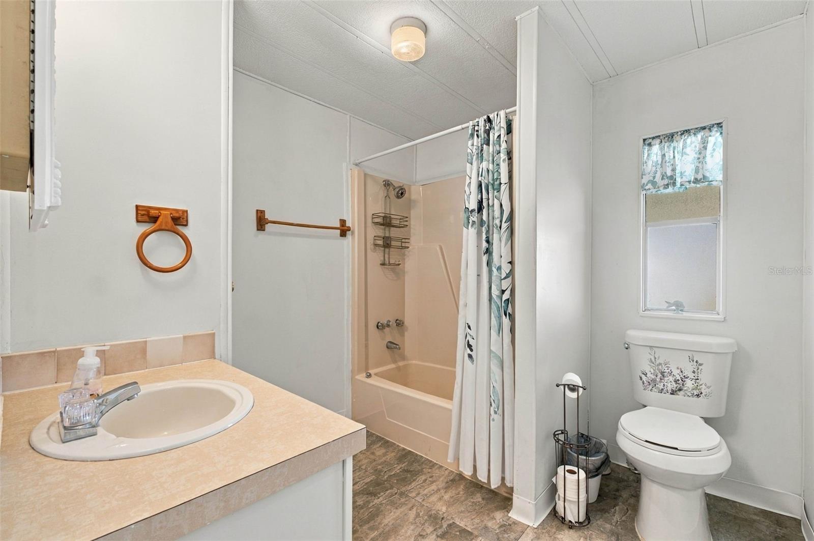39353 SYCAMORE LANE, Zephyrhills, FL 33542