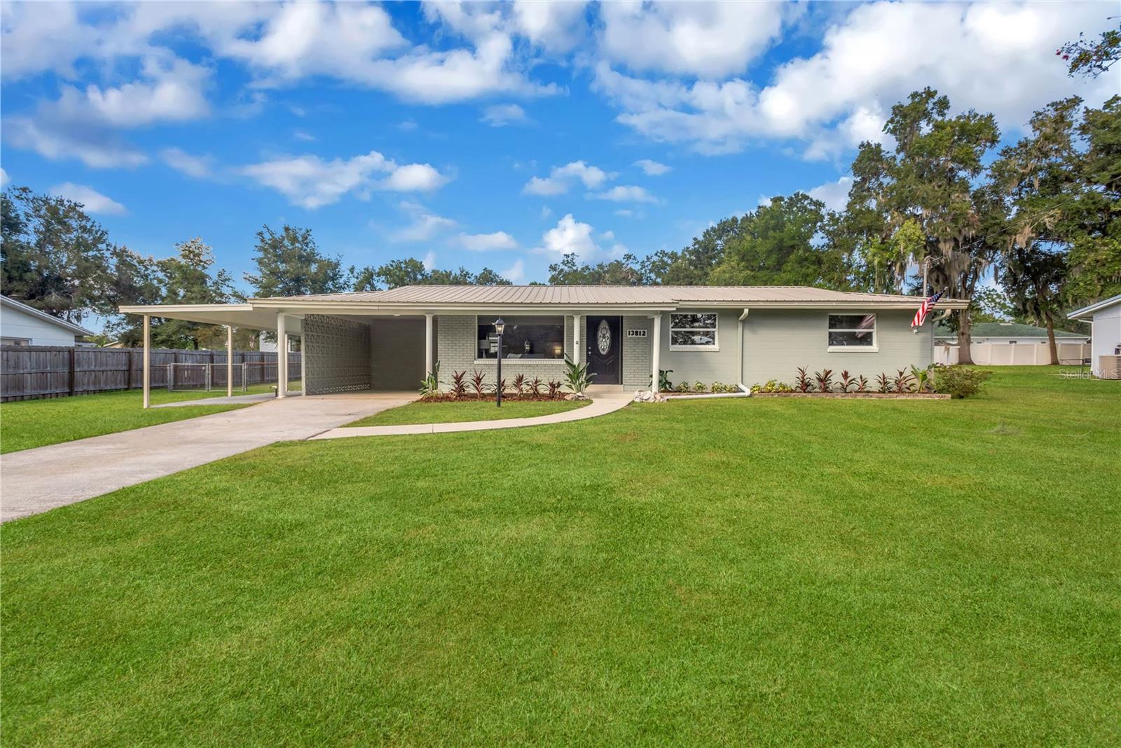 13812 MEADOW OAKS DRIVE, Dover, FL 33527
