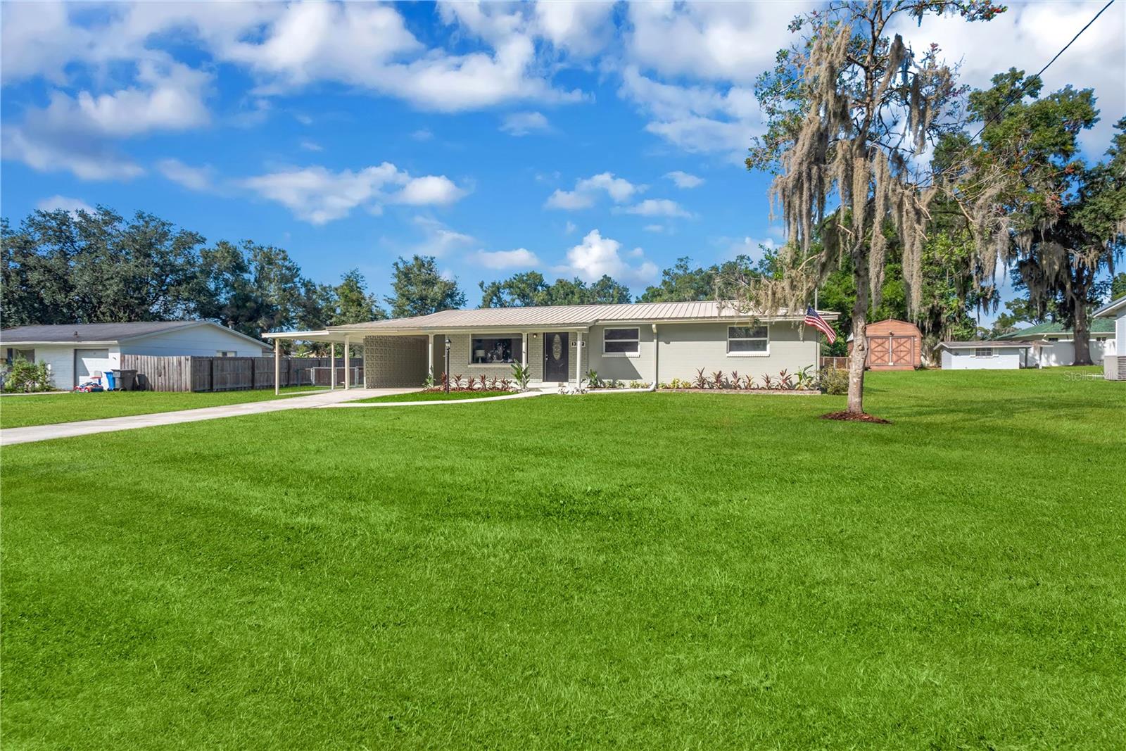 13812 MEADOW OAKS DRIVE, Dover, FL 33527